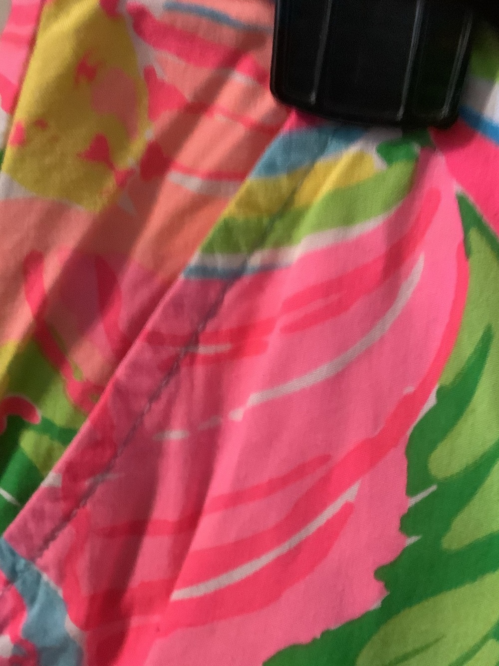 Lilly Pulitzer Multicolor Tropical Print Shorts, side zip, unlined - Picture 7 of 12